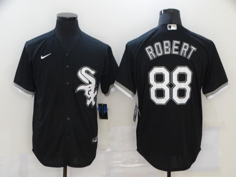 Luis Robert Chicago White Sox Player Jersey